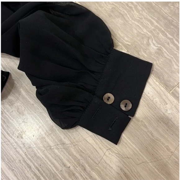 COMMENSE Elegant Black Sheer Sleeve Top - Picture 2 of 4